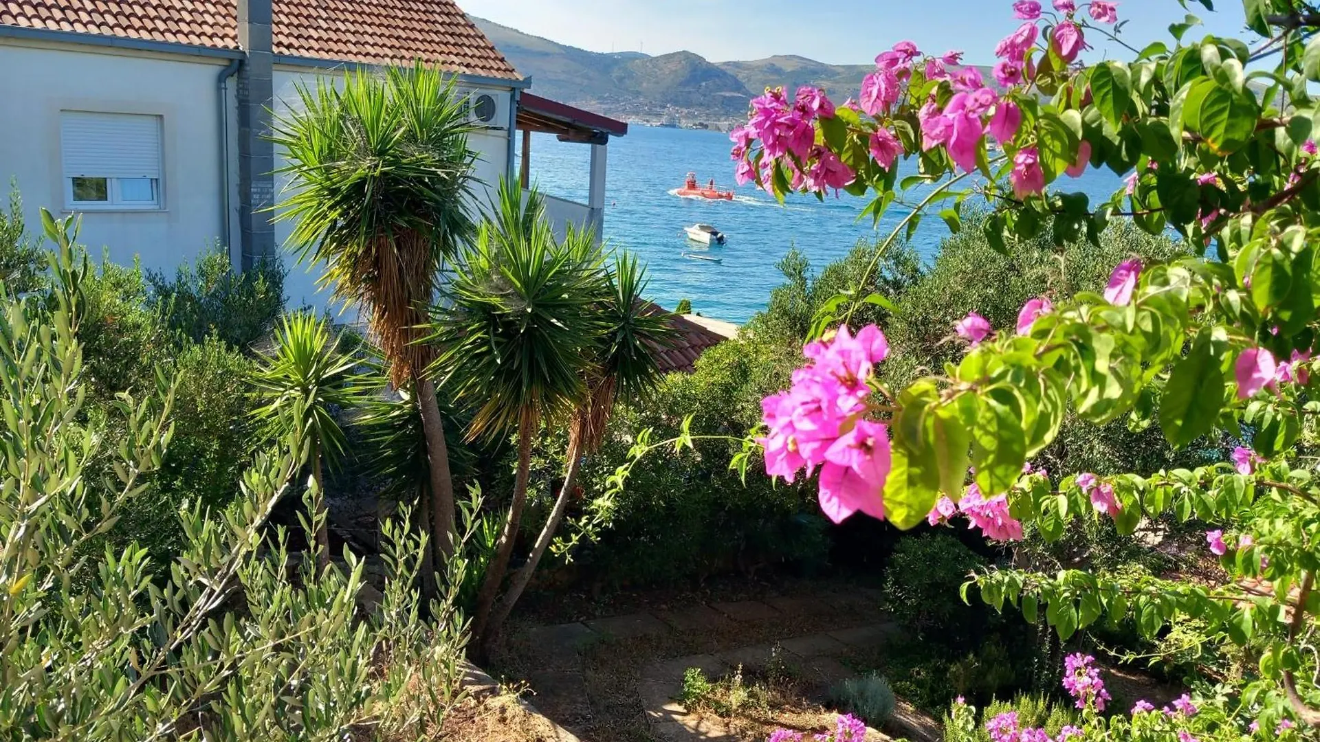 Apartment Bella Trogir 0*,